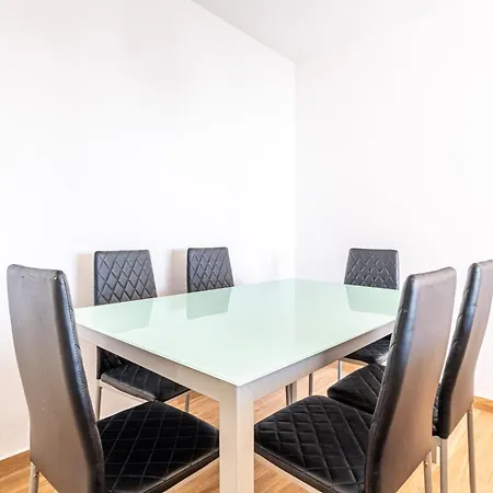 Etxezuri I 6-d Levante Apartment *
